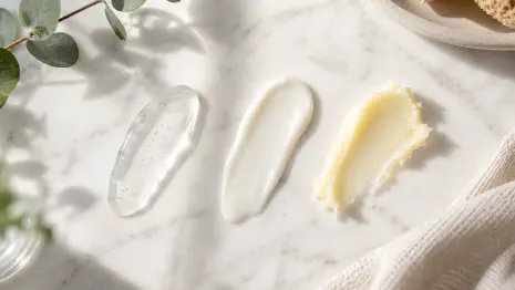 Skin Hydration Explained: Humectants vs. Occlusives vs. Emollients